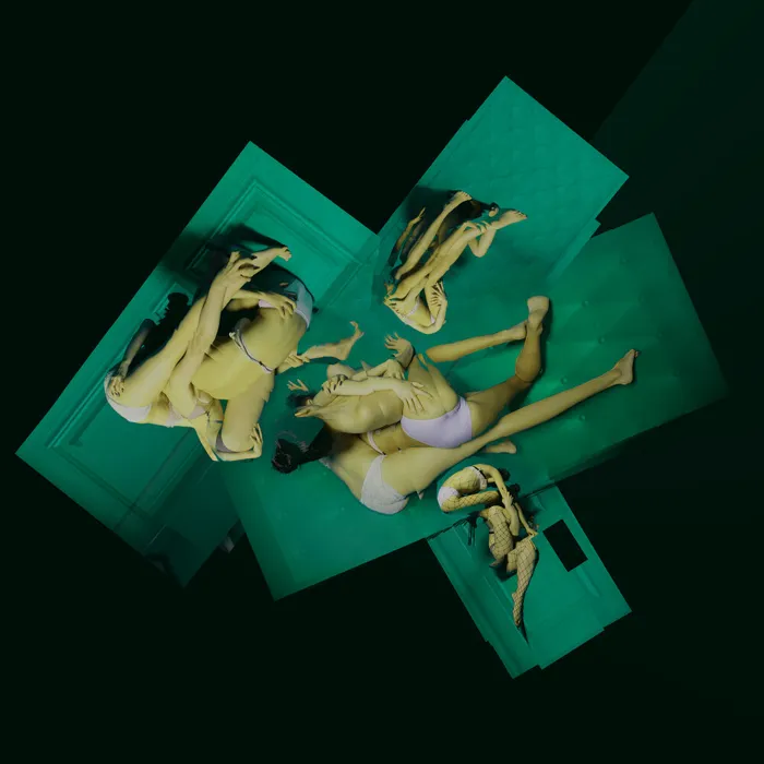 Соседка сверху