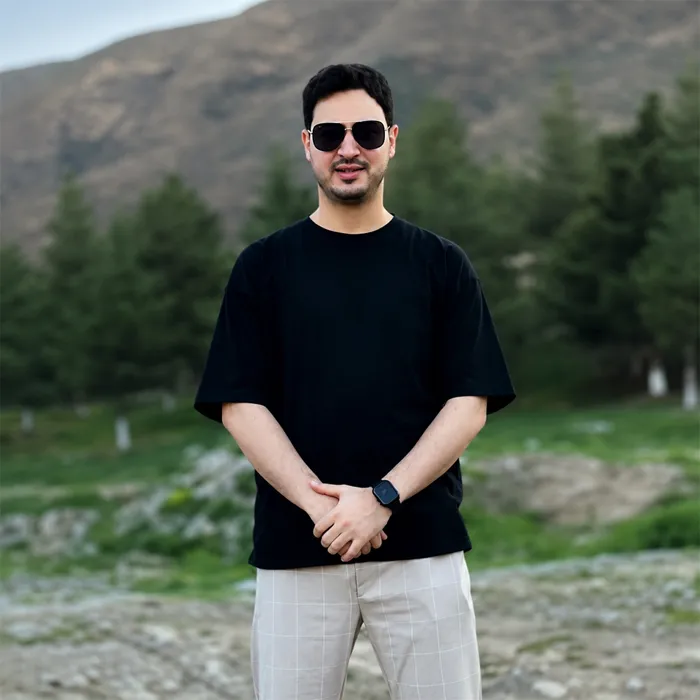 Guş döwüldi