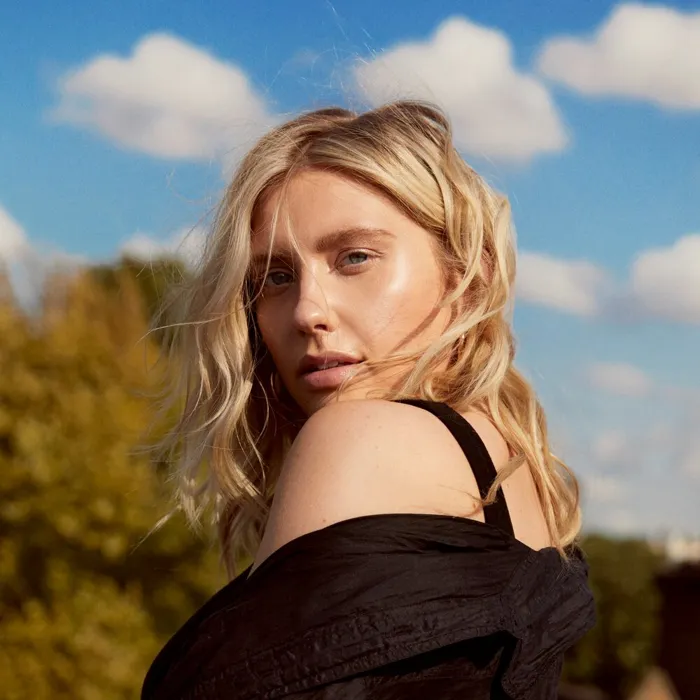 ELLA HENDERSON