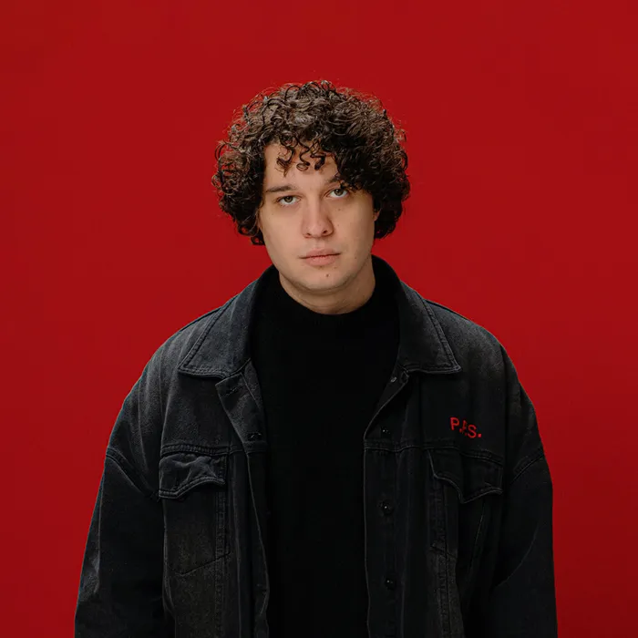 Антон Токарев