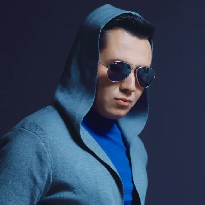 Осман Наврузов