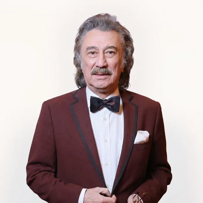 Farrux Zokirov (Yalla)