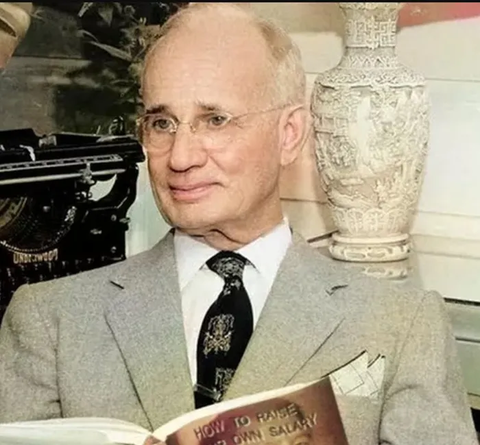 Хилл Наполеон